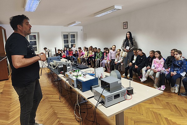 Uspješno završen Festival znanosti u sklopu i-STEM projekta!